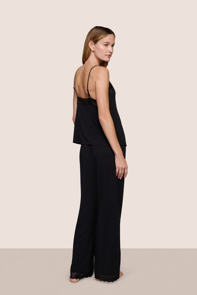 Low_Res-C4030Z-BLACK_852_600x600.jpg