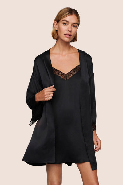 Low_Res-R4102-BKBK_269_600x600.jpg