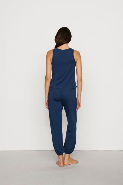 Low_Res-T2035-NAVY-B_2073_1_600x600.jpg